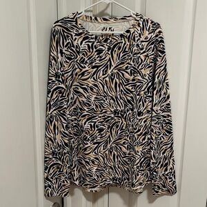 Like new worn once Lilly Pulitzer luxletic top